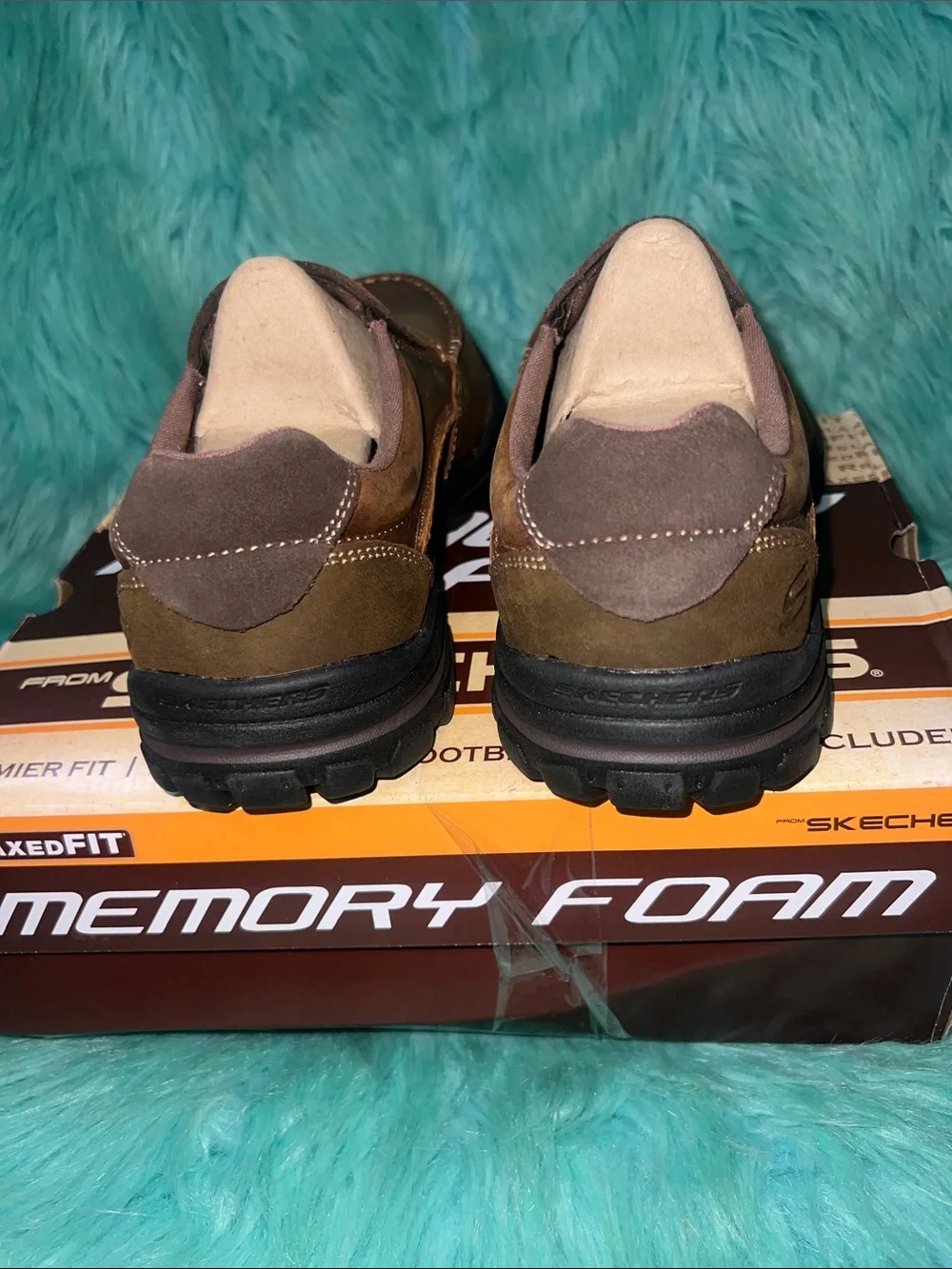 NIB Skechers Men’s Brown Slip-On Memory Foam Loafers size 8.5